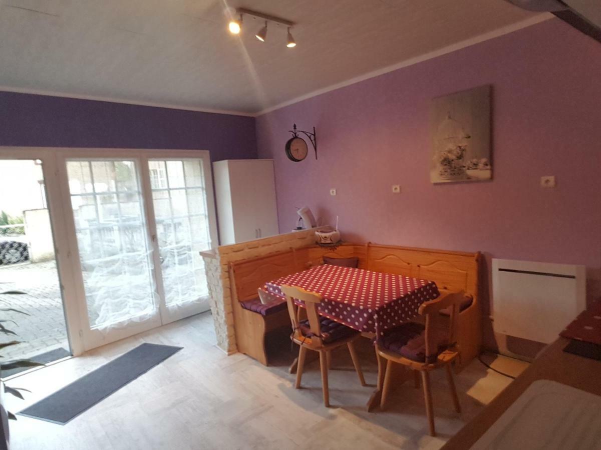 La Belle Endormie - Appartement A Fenetrange Экстерьер фото